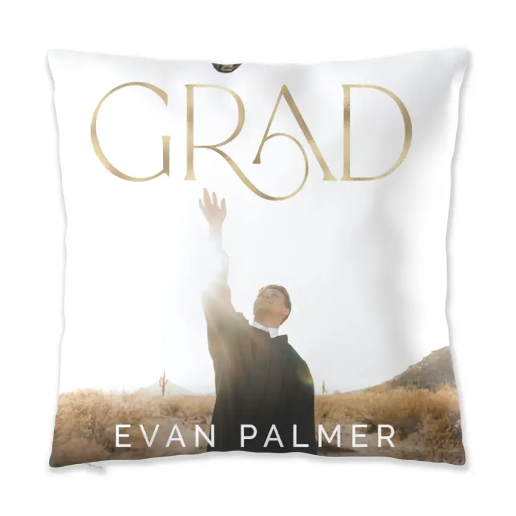 Custom graduation photo pillows and personalized decorative cushions featuring 2026 senior portraits for sentimental home accents.