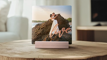 Custom Desk Canvas – personalized tabletop easel art