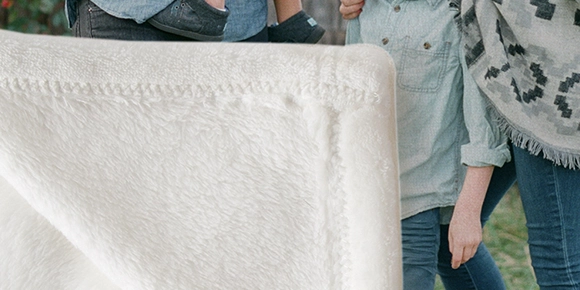 Soft plush travel blanket kit photo blanket with smooth texture.