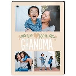 High Gloss Easel Print 5x7 with We Love Grandma design