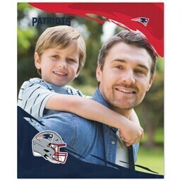 NFL 50x60 Plush Fleece Blanket with New England Patriots, PaintStroke design