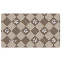 Rubber Backed Gaming Mat with Check Paw design